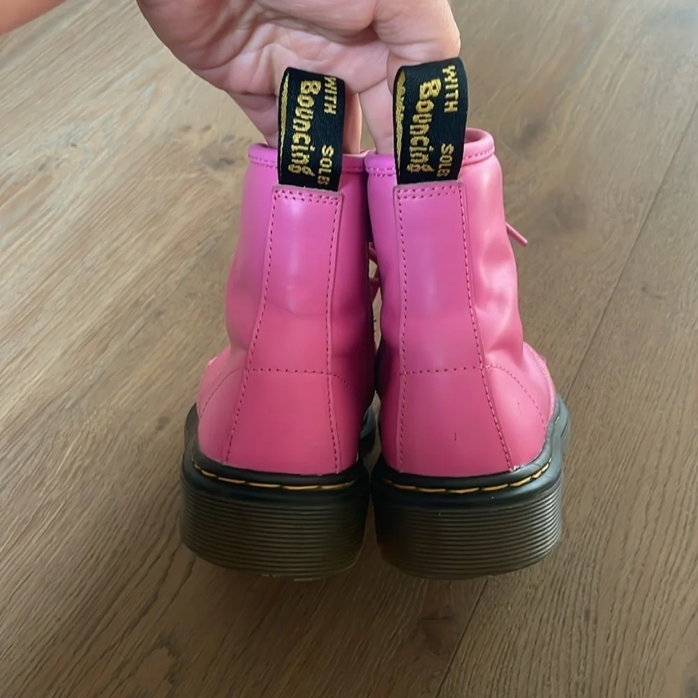 Dr. Martens Kids Leather Lace Up Boots Pink Size 13 US